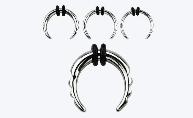 Surgical steel septum pinchers in different sizes with ridged ends and double O-rings